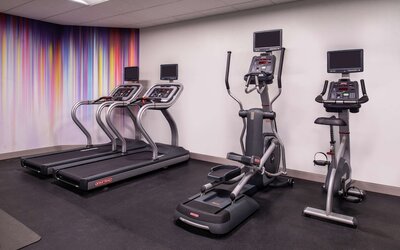 Hilton Garden Inn Kansas City Airport