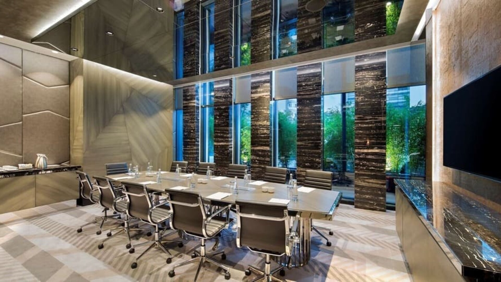 Meeting room at DoubleTree By Hilton Istanbul - Piyalepasa.