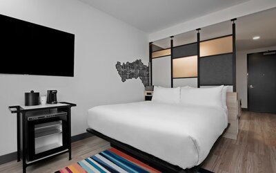 Aloft by Marriott Kansas City Country Club Plaza