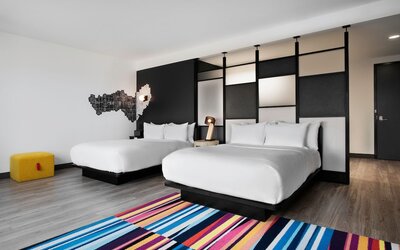 Aloft by Marriott Kansas City Country Club Plaza