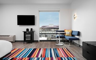 Aloft by Marriott Kansas City Country Club Plaza