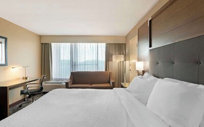 Best Western Plus Kansas City Sports Complex Hotel