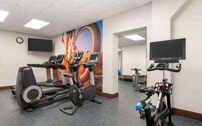 Best Western Plus Kansas City Sports Complex Hotel