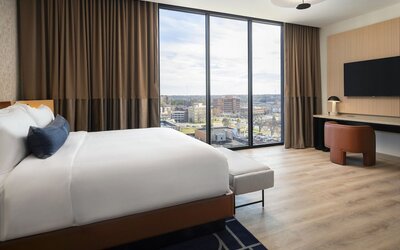 Cascade Hotel, Kansas City, a Tribute Portfolio Hotel