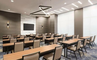Professional meeting room at Hilton Garden Inn Nashville West End Avenue.
