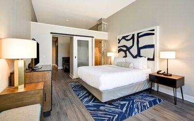 Hotel Indigo Kansas City - The Crossroads by IHG