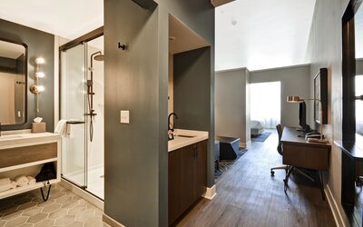 Hotel Indigo Kansas City - The Crossroads by IHG