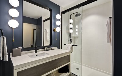 Hotel Indigo Kansas City - The Crossroads by IHG