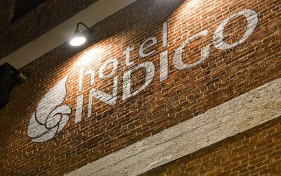 Hotel Indigo Kansas City - The Crossroads by IHG