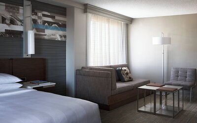 Kansas City Marriott Country Club Plaza