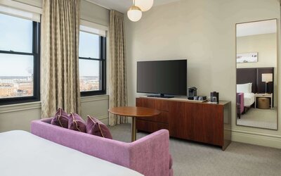 Hotel Savoy Kansas City, Tapestry Collection by Hilton