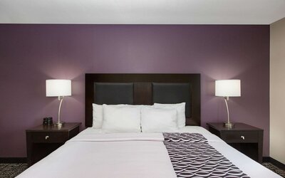 La Quinta Inn & Suites by Wyndham Blue Springs