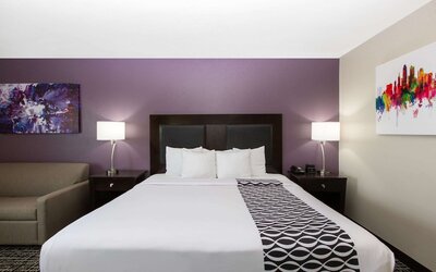 La Quinta Inn & Suites by Wyndham Blue Springs