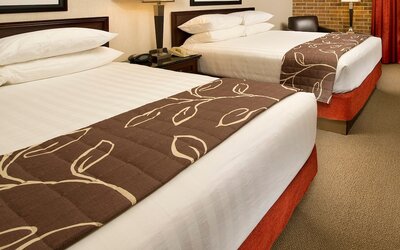 Hotel Lotus Kansas City Merriam
