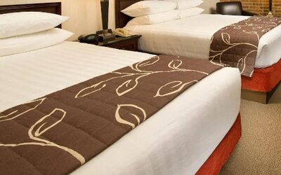 Hotel Lotus Kansas City Merriam
