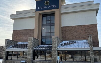 Hotel Lotus Kansas City Merriam