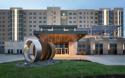 Embassy Suites by Hilton Kansas City Olathe