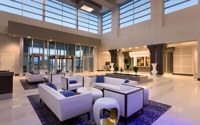 Embassy Suites by Hilton Kansas City Olathe