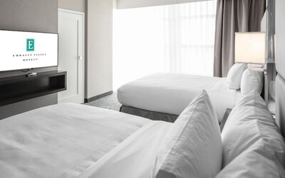 Embassy Suites by Hilton Kansas City Olathe