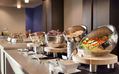 Embassy Suites by Hilton Kansas City Olathe