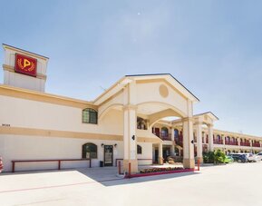 Parking available at Palace Inn 290 & Fairbanks.