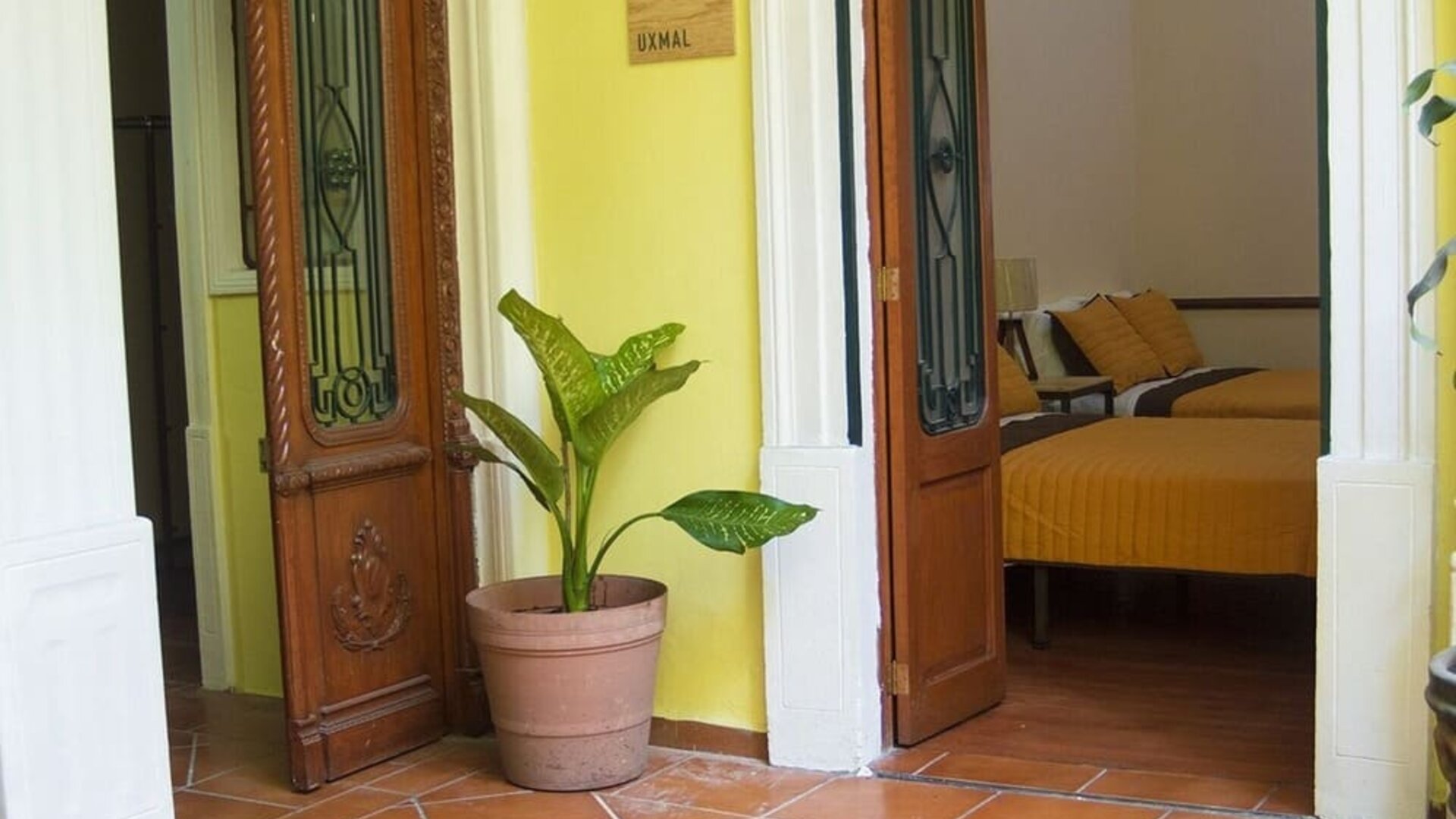 Lovely private room at Casa María Hostal.