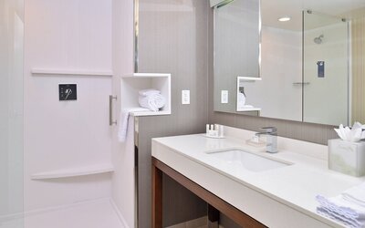 Courtyard by Marriott Kansas City Olathe