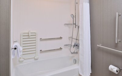 Courtyard by Marriott Kansas City Olathe