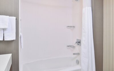 Courtyard by Marriott Kansas City Olathe