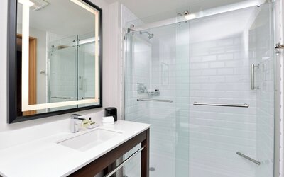 Four Points by Sheraton Kansas City Olathe
