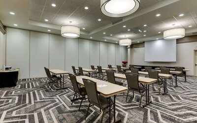Drury Inn & Suites Kansas City Independence