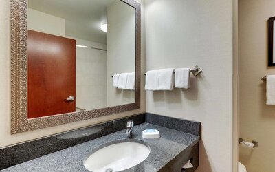 Drury Inn & Suites Kansas City Independence