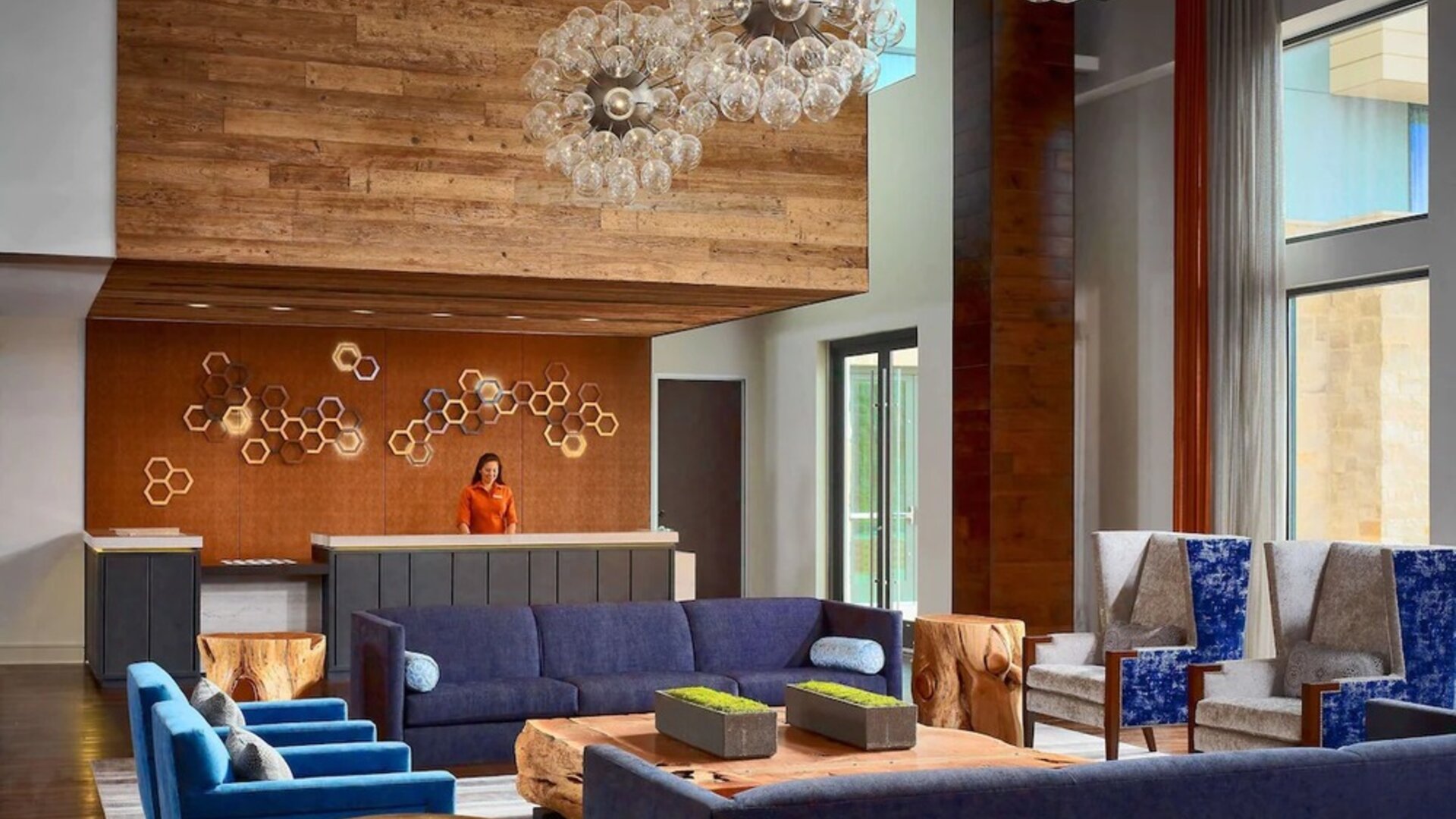 Coworking and lobby space Sonesta Bee Cave Austin
