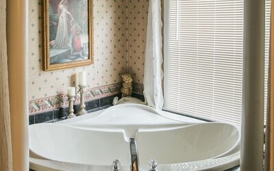 Woodstock Inn B&B