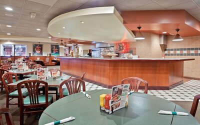 Holiday Inn & Suites Overland Park West by IHG