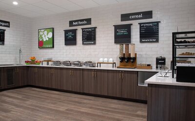Holiday Inn & Suites Overland Park West by IHG