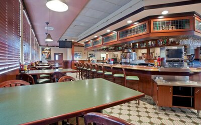 Holiday Inn & Suites Overland Park West by IHG