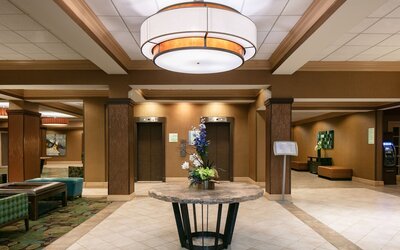 Holiday Inn & Suites Overland Park West by IHG