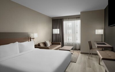 AC Hotel Lansing University Area