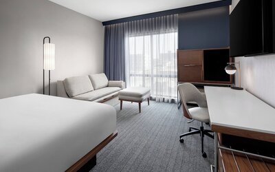 Courtyard by Marriott Lansing Downtown
