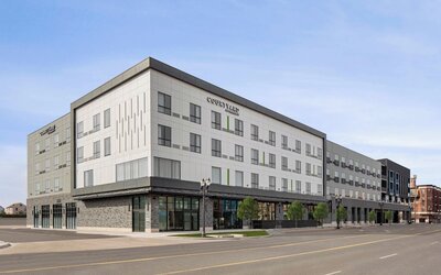 Courtyard by Marriott Lansing Downtown