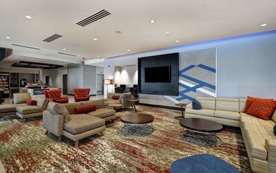 Hilton Garden Inn Lansing West