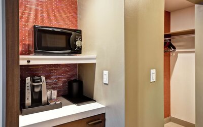 Hilton Garden Inn Lansing West