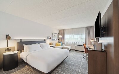 Crowne Plaza Lansing by IHG