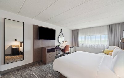 Crowne Plaza Lansing by IHG