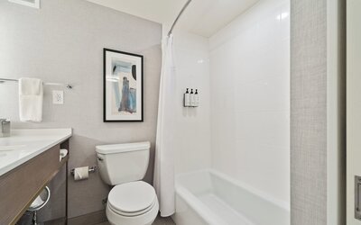 Crowne Plaza Lansing by IHG