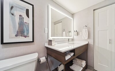 Crowne Plaza Lansing by IHG