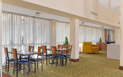 Clarion Hotel & Conference Center Lansing West