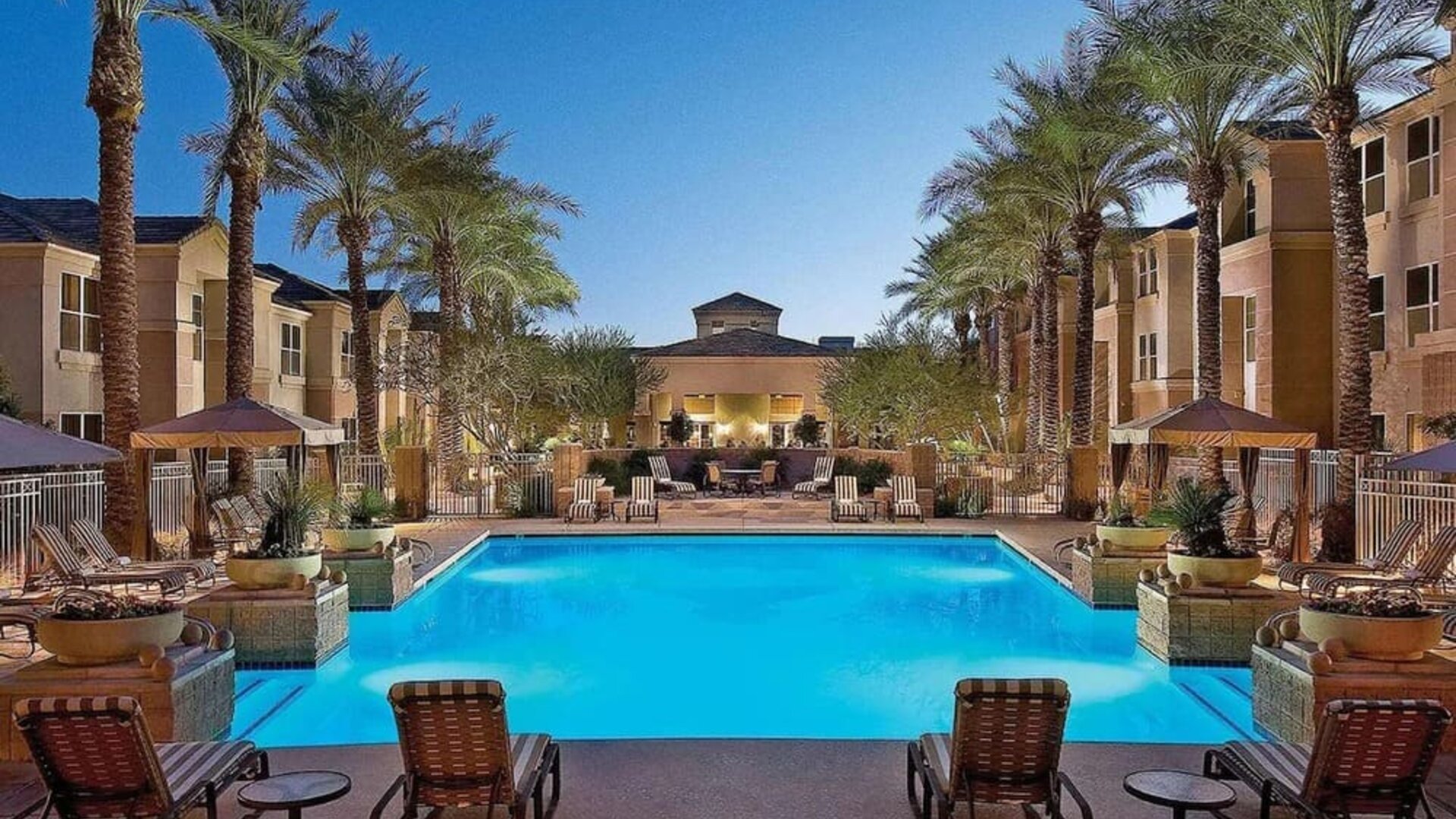 Luxurious outdoor pool at Sonesta Suites Scottsdale Gainey Ranch.