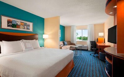 Fairfield Inn & Suites Lansing West